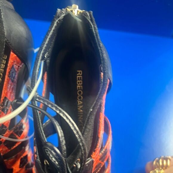 Nib Rebecca Minkoff Black Red Snake Print Lace High Heels Booties 36 / 6 - Picture 6 of 12